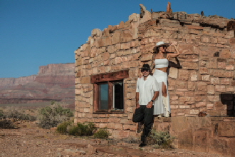 Colorado River Weddings (22)300