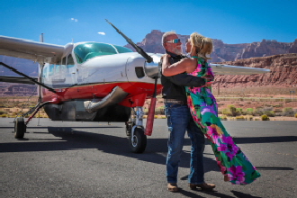 Marble Canyon Wedding Papilion Grand Canyon Airlines (16)300